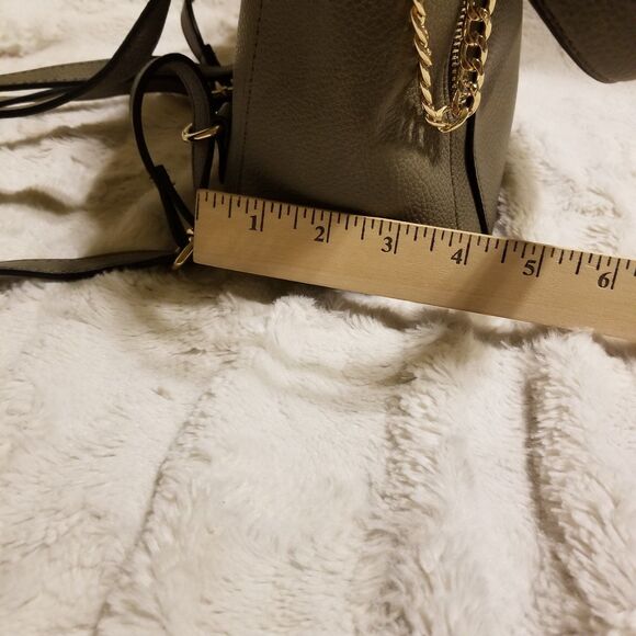 Call it Spring Tote Backpack Purse Gold Chain Olive Green - Picture 9 of 12